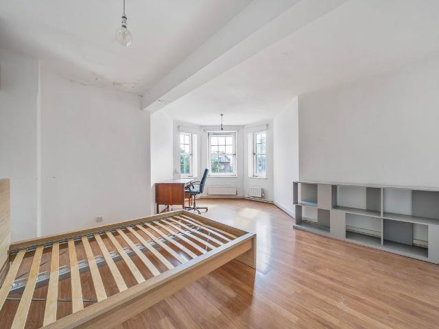 Wedmore Street N19, 1 bed flat to rent, £1,800 pcm | PrimeLocation