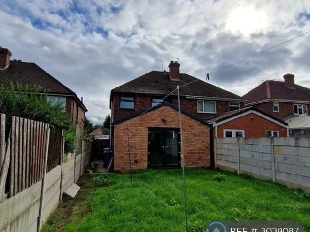 Wednesfield, Wolverhampton, WV11 3 bed semi detached house to rent £1,200 pcm £277 pw