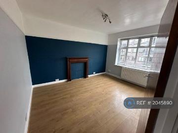 Weech Hall, London, NW6 2 bed flat to rent £2,250 pcm £519 pw