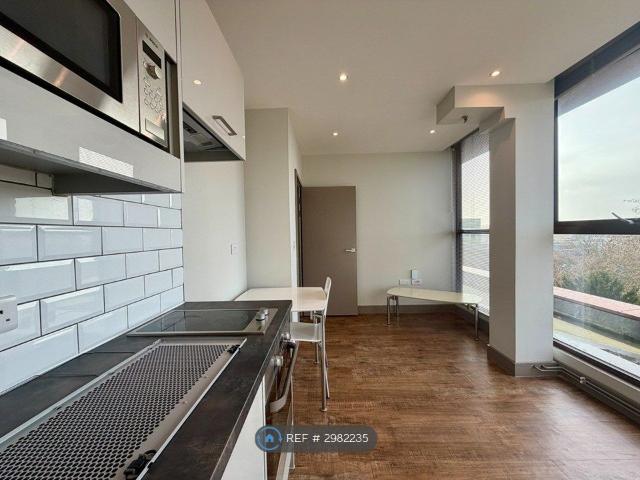 Week Street, Maidstone ME14, Studio to rent, £750 pcm | PrimeLocation