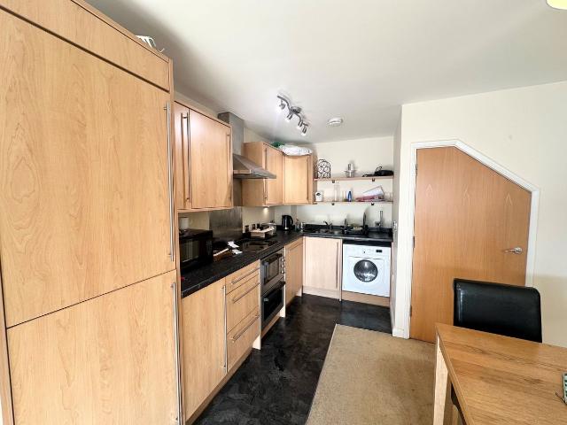 Weekday Cross Building, Nottingham NG1, 2 bed flat to rent, £1,150 pcm | PrimeLocation