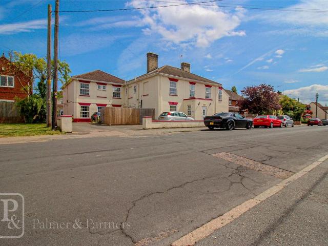 Weeley Manor, The Street, Weeley. 1 bed apartment to rent £990 pcm £228 pw