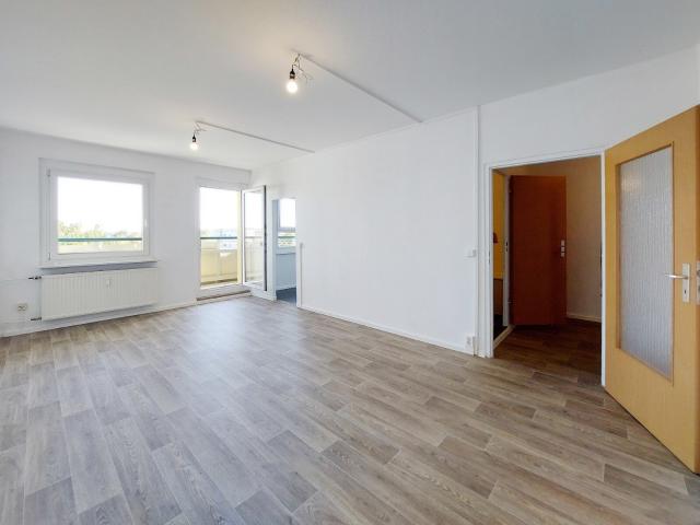 Weitblick genießen in Ihrer neuen 3 Zimmer Wohnung mit Balkon!