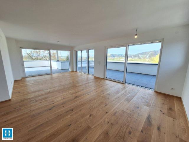 Weitblick inklusive – moderne 132,23m² Dachgeschosswohnung mit Flair zu vermieten Top C18