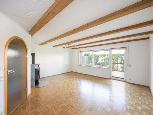 WEITBLICK: Reiheneckhaus mit Garten!