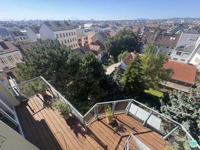 Weitblick / Urlaub zu Hause / moderne, möblierte 163 m² Dachmaisonette + 36 m² Terrassen