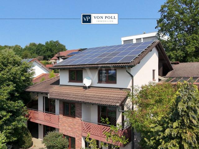 Weitläufiges Familienhaus mit Fernsicht, Kaminambiente und Wellnesskomfort