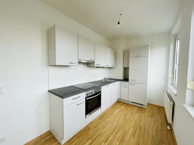 WEIZ+ Helle 2 Zimmer Wohnung AB SOFORT verfügbar