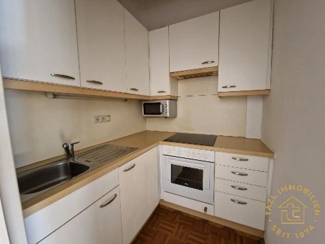 Weiz, Kleinwohnung mit 36 m² und Parkplatz!