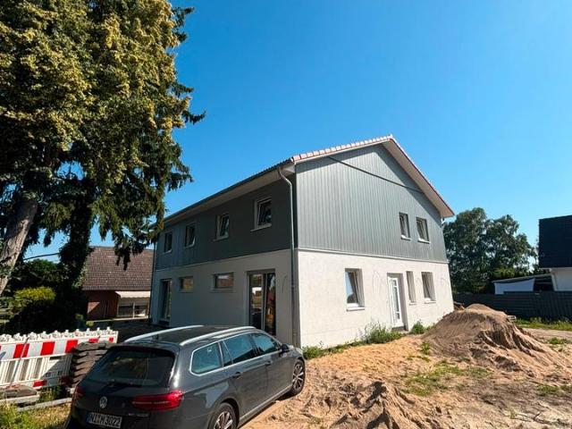 Weihnachten im Eigenheim? Neubau Doppelhaushälfte bei Minden