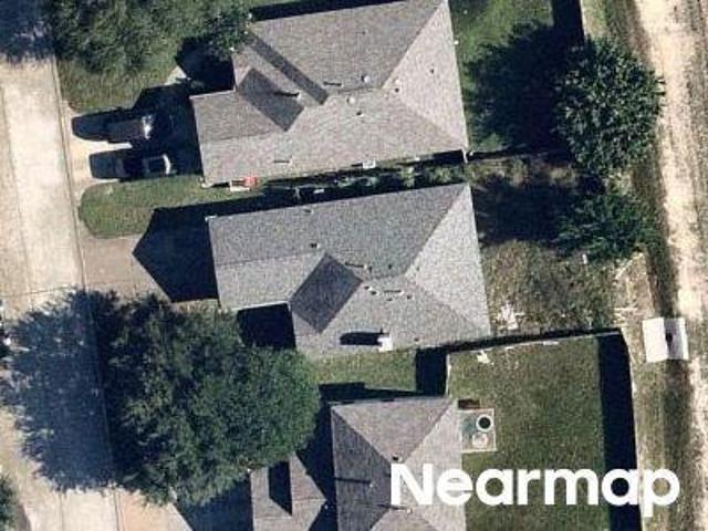 Weiland Manor Ln