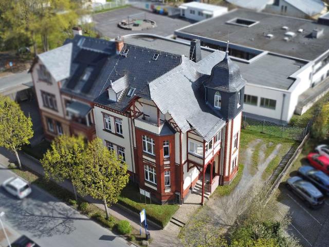 WEILBURG Westerwaldseite: Vielseitig nutzbares Objekt in Toplage!