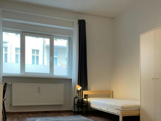 Weimarer Straße, Berlin