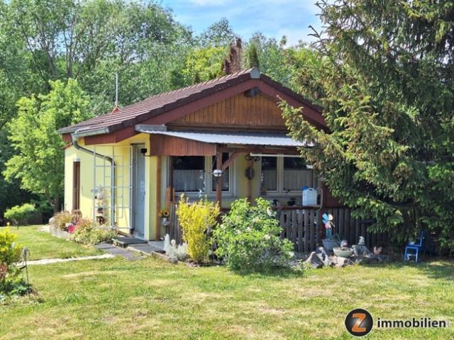 Weinidylle Eisenberg Baugrundstück mit Gartenhaus