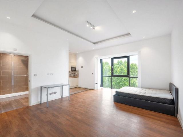 Weir Road, London SW19, Studio to rent, £1,300 pcm | PrimeLocation