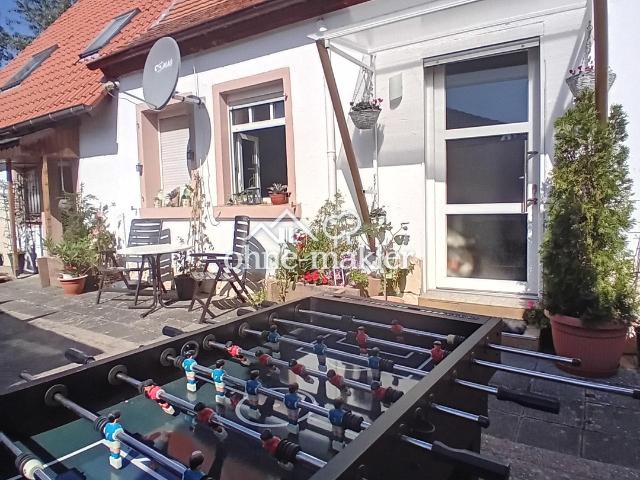 Weisenheim am Sand, 2FH mit Garten, Anbau, Scheune und Garage