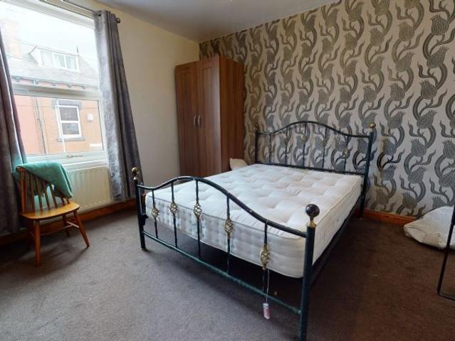 Welton Grove, Hyde Park, Leeds LS6, 3 bed shared accommodation to rent, £438 pppm | PrimeLocation