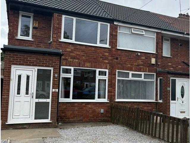 Welwyn Park Avenue, Hull HU6, 2 bed terraced house to rent, £975 pcm | PrimeLocation