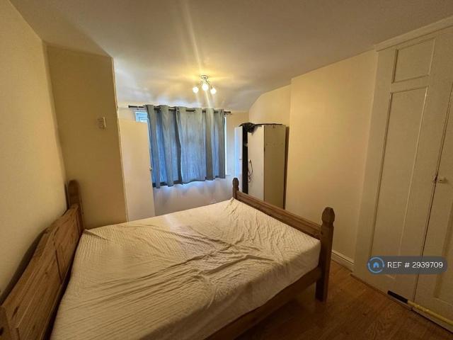 Welbeck Road, Harrow, HA2 4 bed semi detached house to rent £2,400 pcm £554 pw