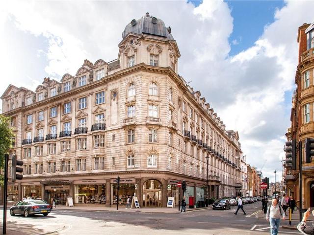 Welbeck Street, London, W1G 4 bed apartment to rent £20,000 pcm £4,615 pw