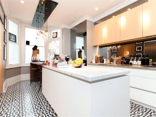 Welbeck Street, London W1G, 4 bed flat to rent, £20,000 pcm | PrimeLocation
