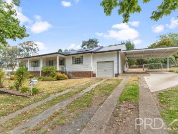 Sharps Creek, Talbingo - Equipped kitchen