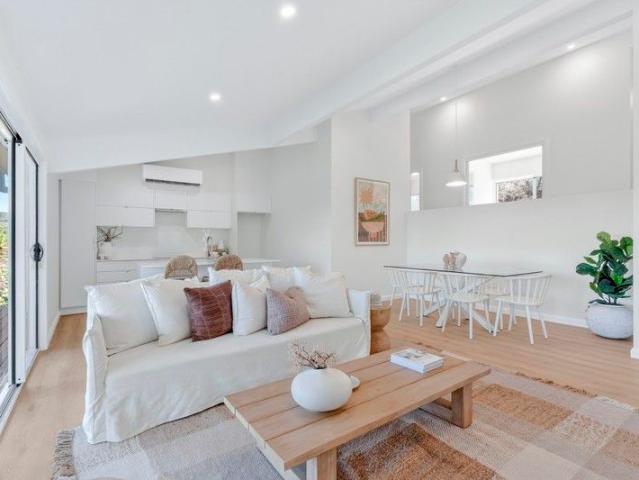 Newly Renovated Family Haven in the Heart of Avoca Beach
