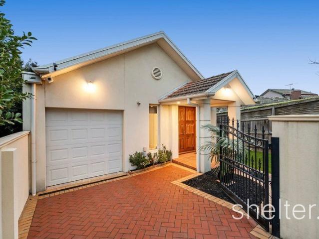 Welcome Home. Light Filled Living. Private Family Sanctuary