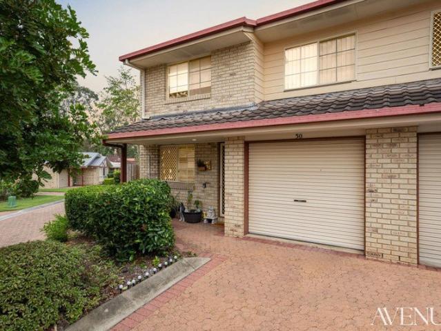 Welcome home Modern Low Maintenance Living with 3 Bedrooms, Private Courtyard & Resort Style Pool