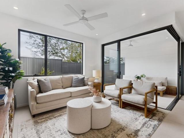 Welcome Home Stylish New Townhomes Awaits in Peaceful Oasis