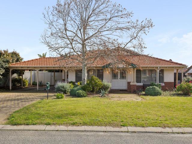 Welcome Home to Comfortable Family Living in Peaceful Kinross