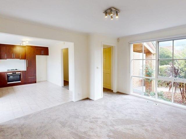 Welcome Home to Arndt Road!