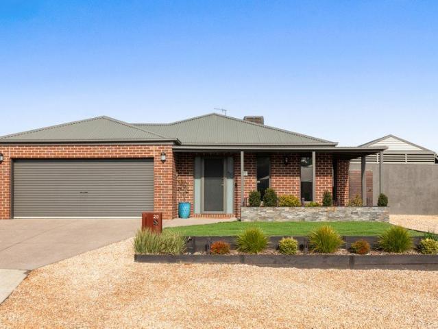 Welcome Home to Easy Family Living