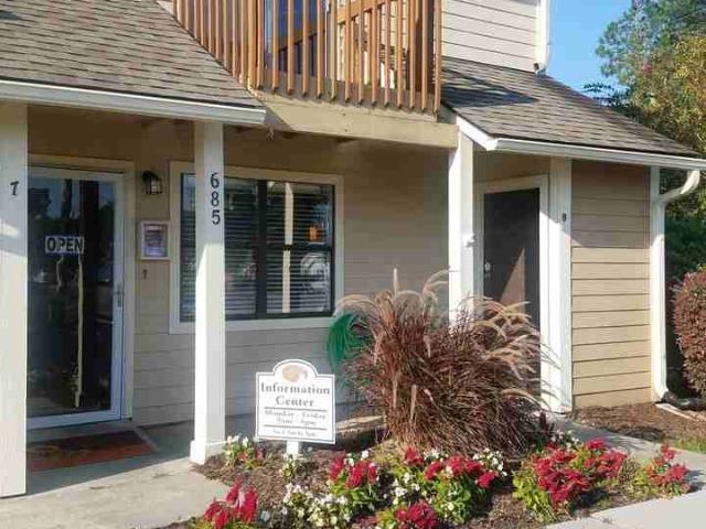 Welcome to Myrtle Beach's Waterway Crossing! 1 Bedroom Apartment for Rent at 685 Burcale Rd, Myrtle Beach, SC 29579