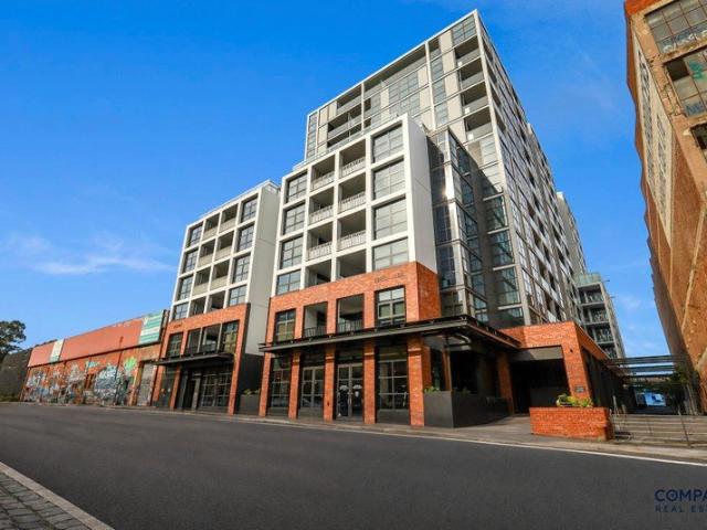 Welcome to Modern Living at North Lane