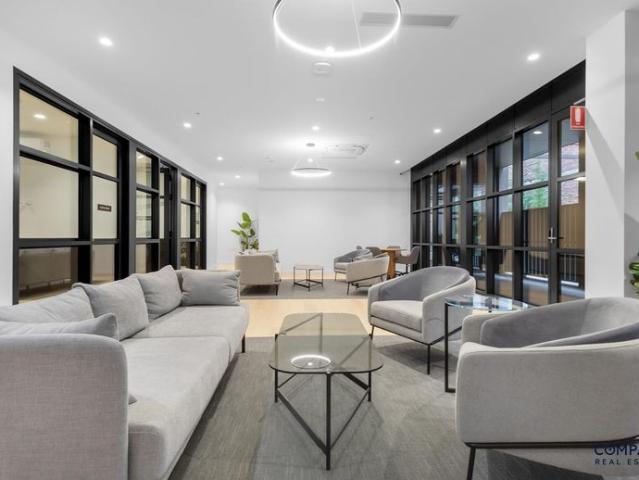 Welcome to Modern Living at North Lane