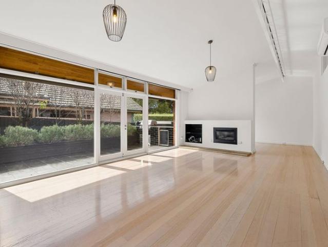 Welcome to a Spacious Balwyn High School Zoned Family Rental