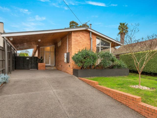 Welcome to a Spacious Balwyn High School Zoned Family Rental