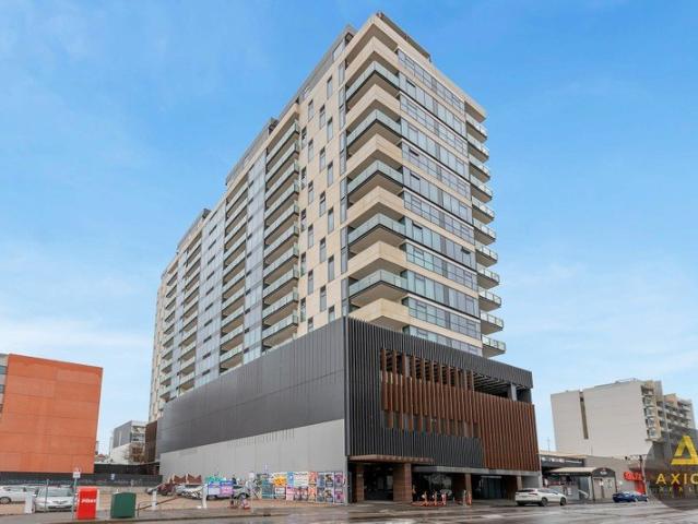 Welcome to EASTEND Apartments on Pirie Street
