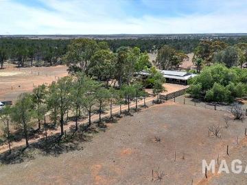 Welcome to Peppercorn Cottage Expansive Rural Haven for your Livestock & Lifestyle Dream