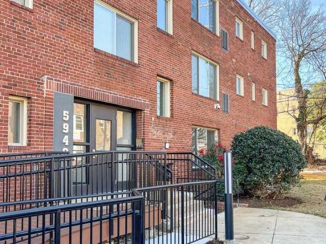 Welcome to The Doreen at 5910 14th St NW 2 Bedroom Apartment for Rent at 5910 14th St Nw, Washington, DC 20011 Brightwood Manor Park