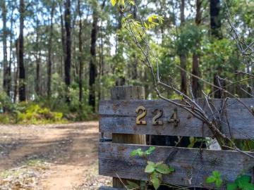 Kinglake West, Whittlesea Area, Victoria