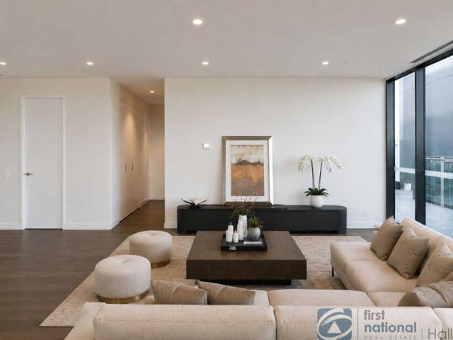 Welcome to THE LONSDALE Penthouse