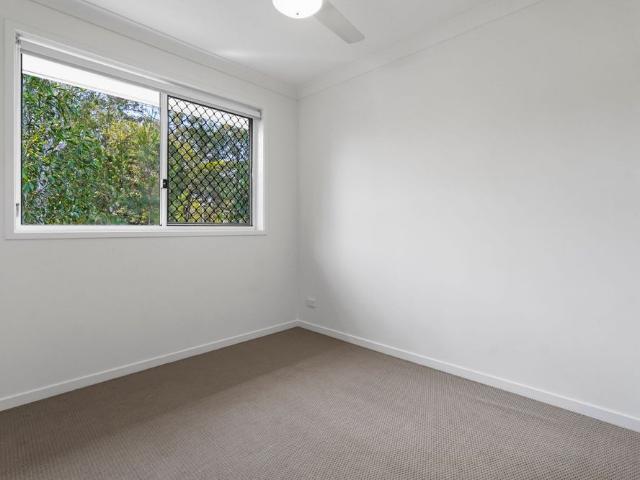 Welcome to this spacious and well presented four bedroom home, ideally positioned in the popular suburb of Bracken Ridge. Offering comfortable single