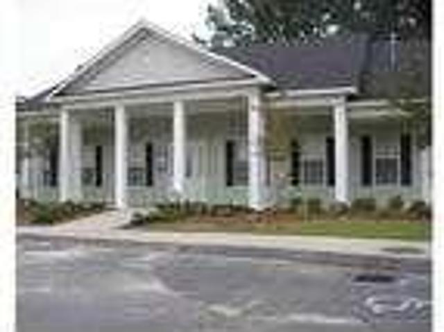 Welcome to Ware Manor Apartments. $606/mo