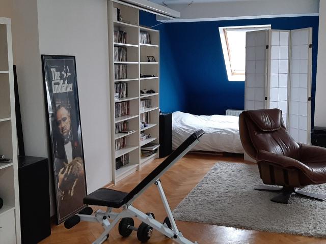 Welcome to your gorgeous & beautiful home in in Berlin Charlottenburg. Very safe, central and calm