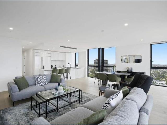 WELCOME TO YOUR DREAM HOME!