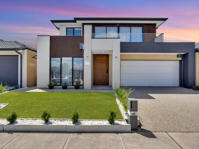 Welcome to Your Dream Home with ultimate quality in Exclusive Donnybrae Estate!