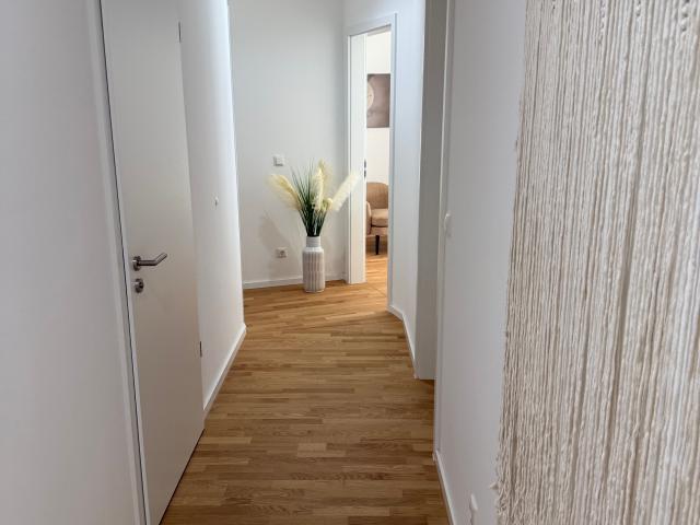 Welcome to your exclusive temporary home right in the center of Halle!