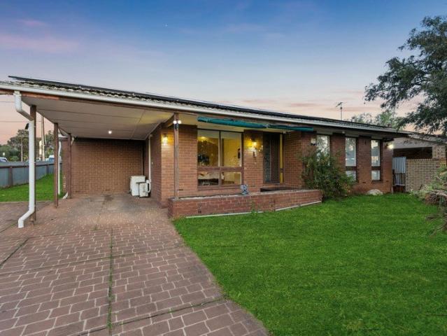 Welcome to Your New Place, Offering Family Living with Endless Potential